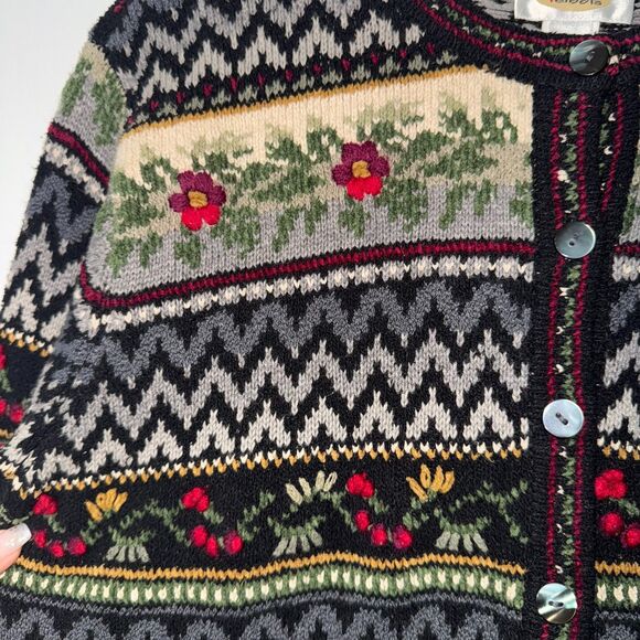 VTG Talbots 3D Knit Cardigan Sweater Cottagecore - M - Picture 3 of 8